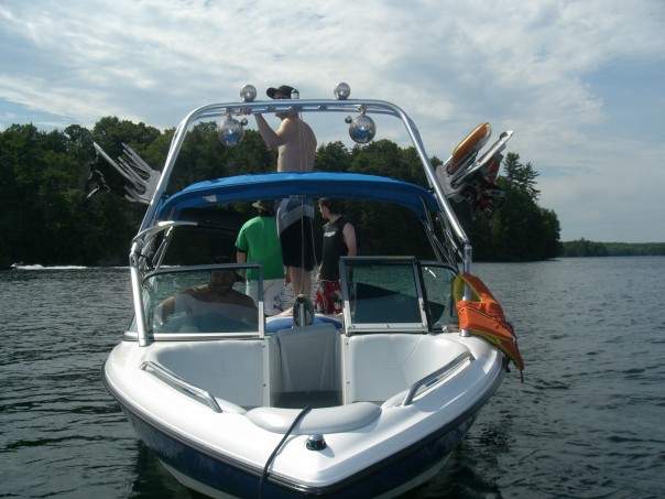 Boat1.jpg