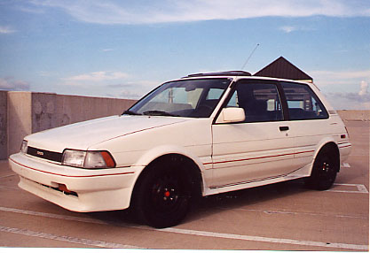 corolla1.jpg