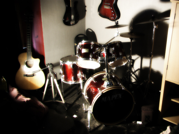 drums1.jpg
