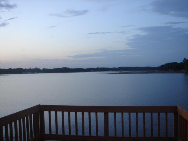 lakemag3.jpg