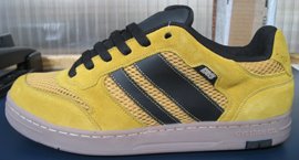 new Milan yellow-714170.jpg