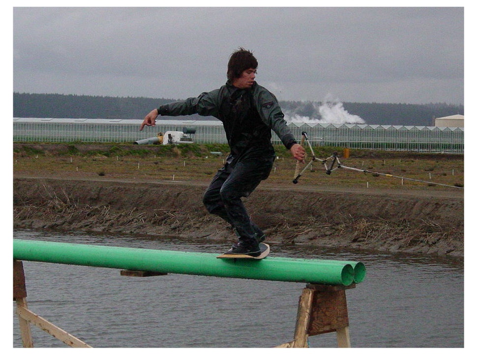 wakeskate1.JPG