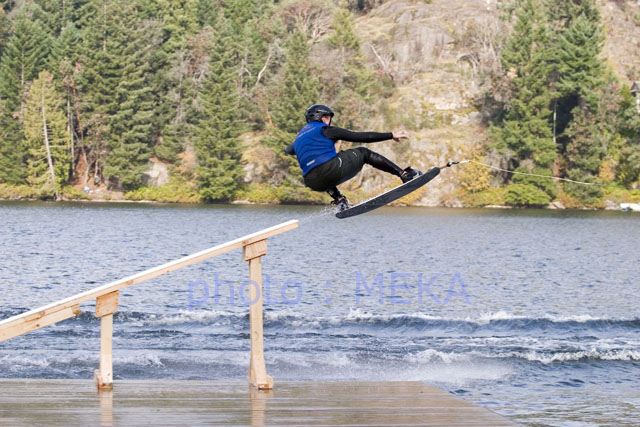 wakeskate2006rail 3.jpg