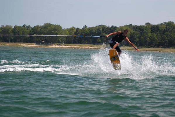 533wakeskate_up