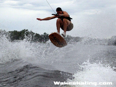 886sattelyte_wakeskates_1