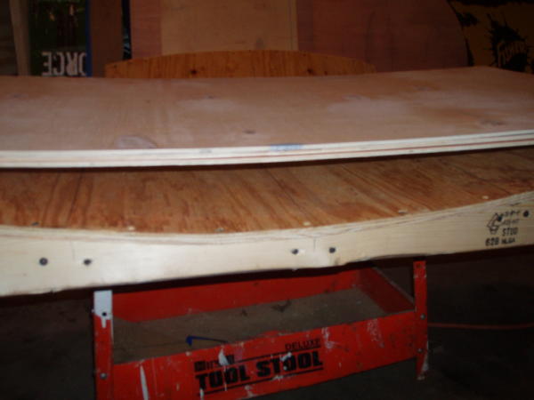 bottome_of_press_showing_rocker_shape_034